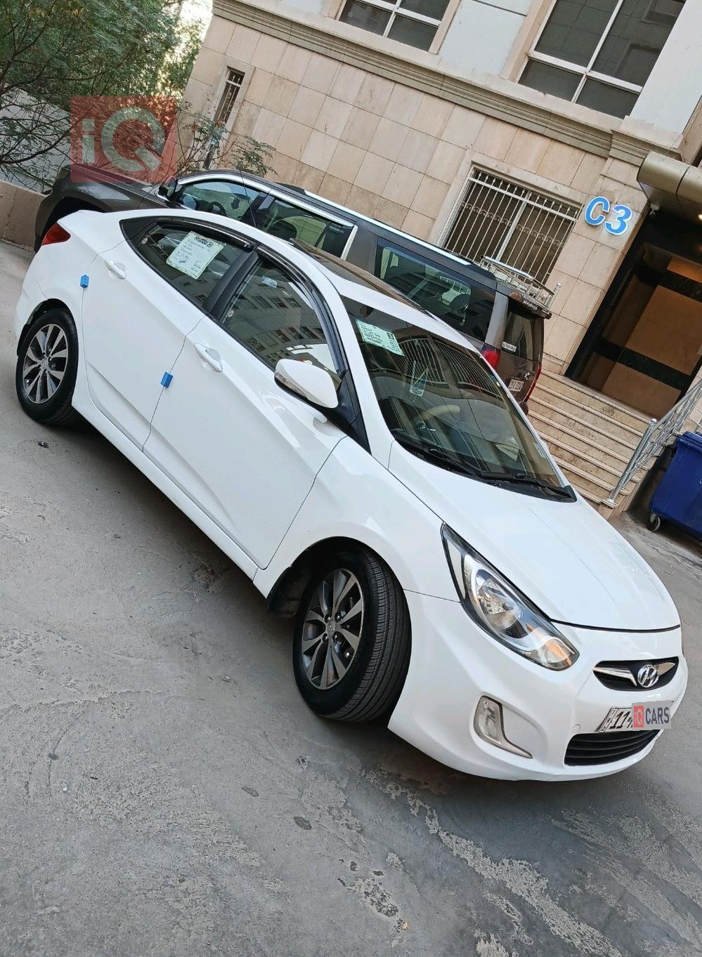 Hyundai Accent